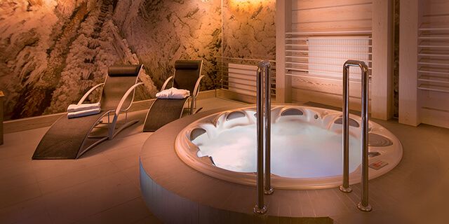 Jacuzzi